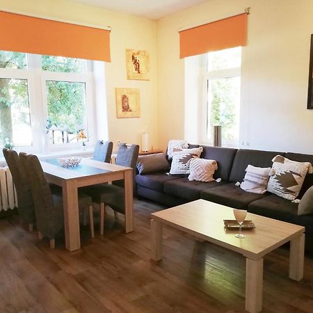 Ferienwohnung Und Pension "Zur Aue" Konigsbruck 외부 사진