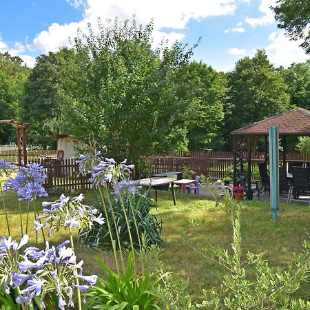 Ferienwohnung Und Pension "Zur Aue" Konigsbruck 외부 사진