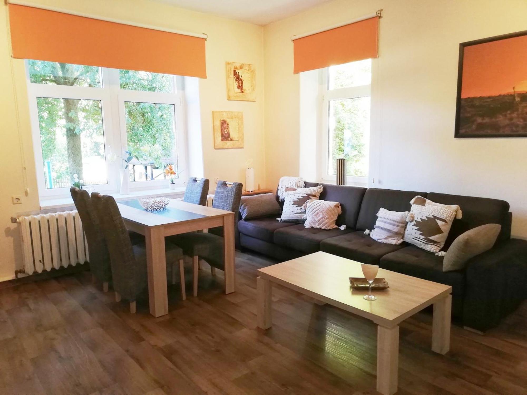 Ferienwohnung Und Pension "Zur Aue" Konigsbruck 외부 사진