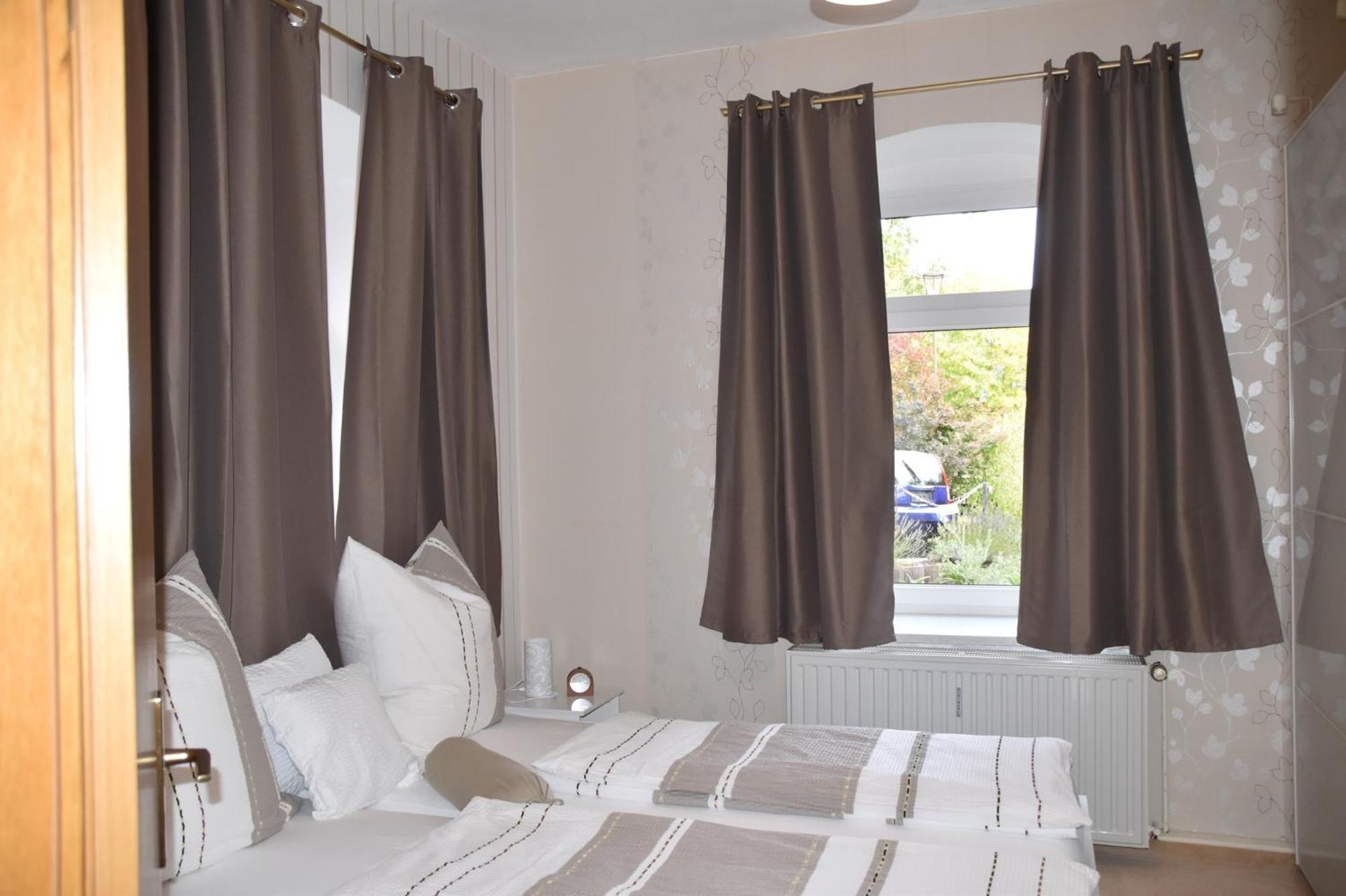 Ferienwohnung Und Pension "Zur Aue" Konigsbruck 외부 사진